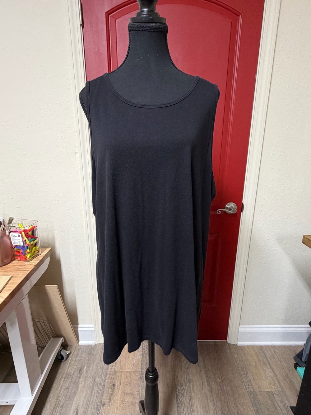 Torrid Black Sleeveless Women’s Tank Top size 3